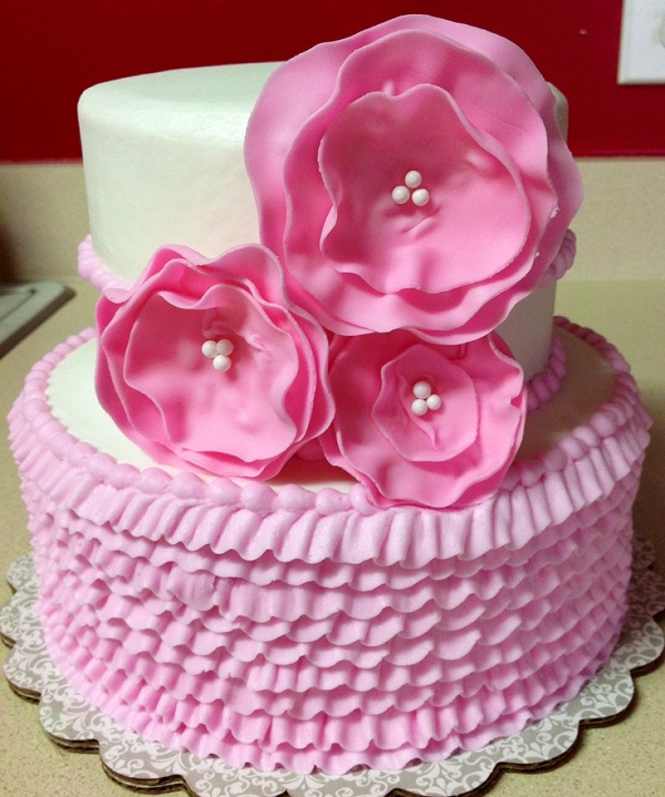 fondant-rose-birthday-cake